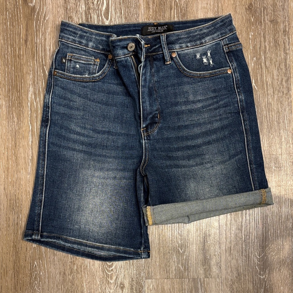 Judy Blue denim shorts